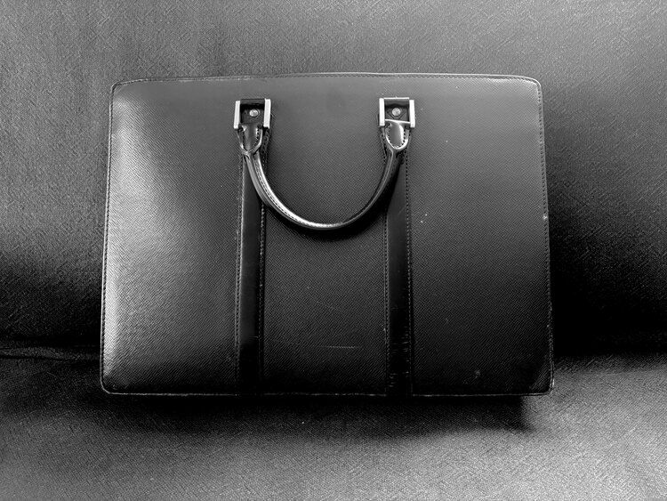 ポルトドキュマンロザンアルドワーズ（ブランドバッグ）の商品画像 - 査定依頼日：2025年5月5日 - 最高査定価格：40,000円