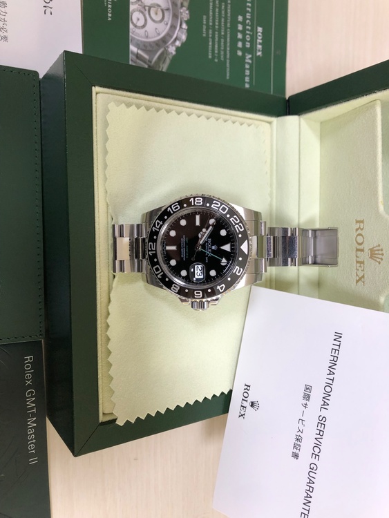 ロレックス GMTマスター 116710L（高級時計）の商品画像 - 査定依頼日：2025年12月23日 - 最高査定価格：1,980,000円