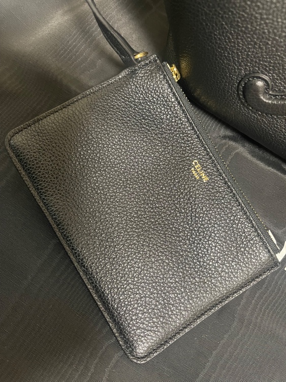 118613ENY.38NO ミニカバアナイス ブラック（ブランドバッグ）の商品画像 - 査定依頼日：2026年1月17日 - 最高査定価格：200,000円