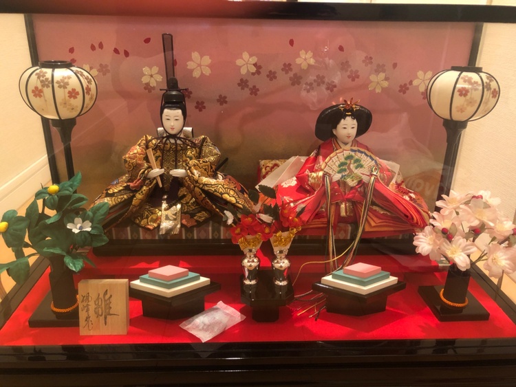 雛人形（美術品・骨董品）の商品画像 - 査定依頼日：2026年3月5日 - 最高査定価格：3,000円