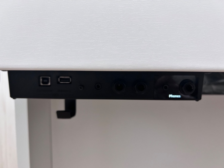 HP603-AWH（ピアノ・楽器・PA機材）の商品画像 - 査定依頼日：2026年2月8日 - 最高査定価格：18,000円