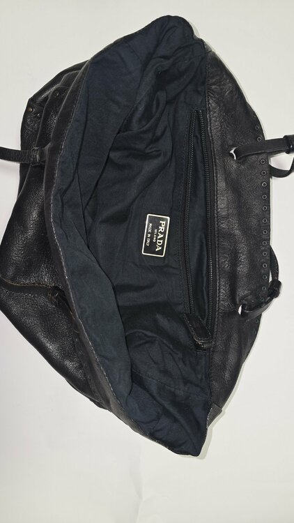 レザーバッグ（ブランドバッグ）の商品画像 - 査定依頼日：2026年4月19日 - 最高査定価格：25,000円