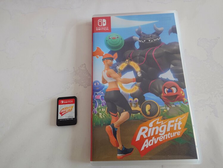 ニンテンドースイッチ　リングフィットアドベンチャー　スイッチスポーツ　充電グリッ（ゲーム機本体・ゲームソフト）の商品画像 - 査定依頼日：2026年5月31日 - 最高査定価格：15,100円
