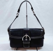 その他 コーチ （ブランドバッグ）の商品画像 - 査定依頼日：2026年4月15日 - 最高査定価格：1,500円