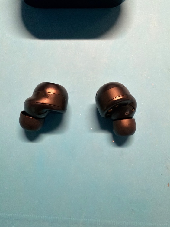 AZ100（オーディオ・スピーカー）の商品画像 - 査定依頼日：2026年4月29日 - 最高査定価格：100,000円