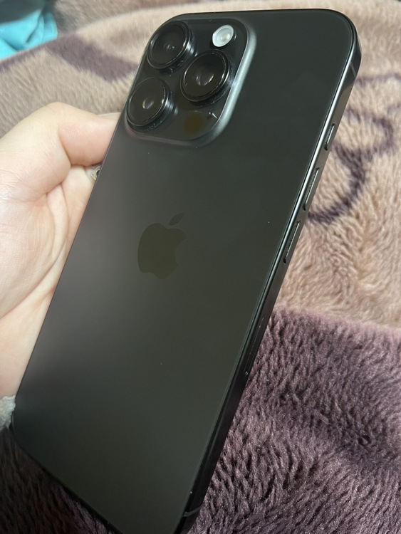 iPhone 16 Pro 128GB SIMフリー（スマホ）の商品画像 - 査定依頼日：2025年12月29日 - 最高査定価格：103,000円