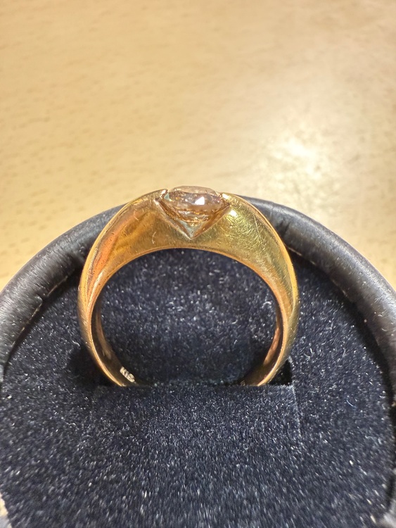 ブラウンダイヤモンドリング（宝石）の商品画像 - 査定依頼日：2025年10月6日 - 最高査定価格：150,000円