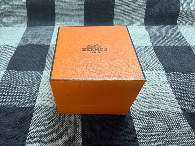 キリム 750 #46（ブランド財布・小物）の商品画像 - 査定依頼日：2026年4月14日 - 最高査定価格：700,000円