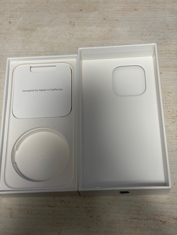 iPhone 14 Pro 256GB SIMフリー（スマホ）の商品画像 - 査定依頼日：2026年3月31日 - 最高査定価格：66,000円