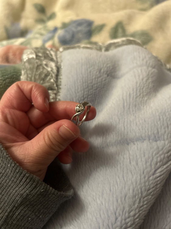 ダイヤモンド（金・貴金属）の商品画像 - 査定依頼日：2026年1月15日 - 最高査定価格：45,000円