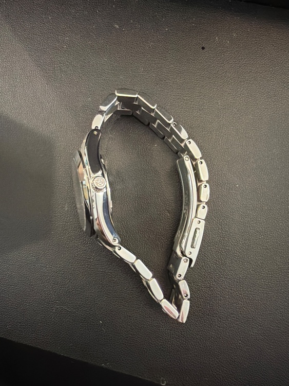 STGF069（高級時計）の商品画像 - 査定依頼日：2026年2月10日 - 最高査定価格：120,000円