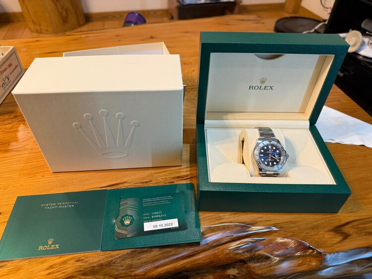 ロレックス ヨットマスター （高級時計）の商品画像 - 査定依頼日：2025年3月29日 - 最高査定価格：1,950,000円
