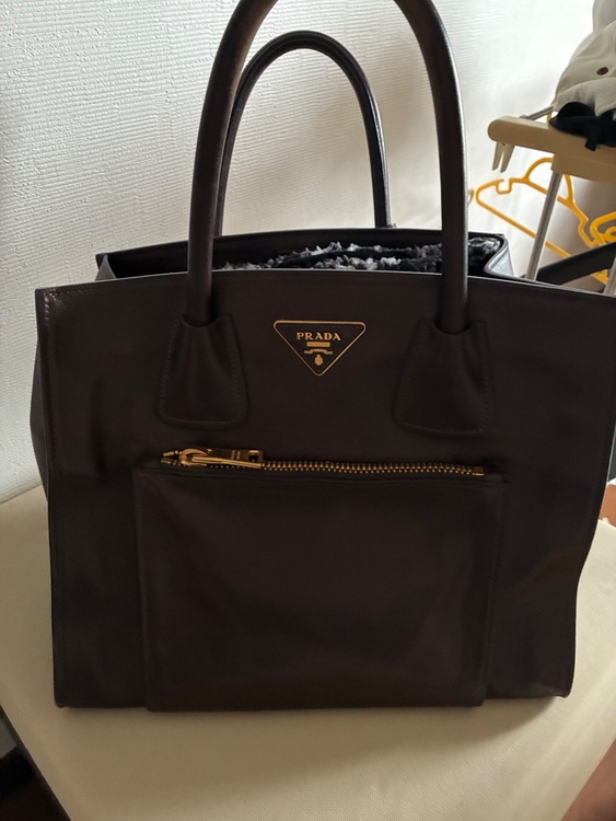 プラダ（ブランドバッグ）の商品画像 - 査定依頼日：2026年9月4日 - 最高査定価格：80,000円
