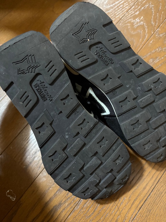 アトランティックスターズ　スニーカー（古着・ファッション）の商品画像 - 査定依頼日：2025年6月27日 - 最高査定価格：5,000円