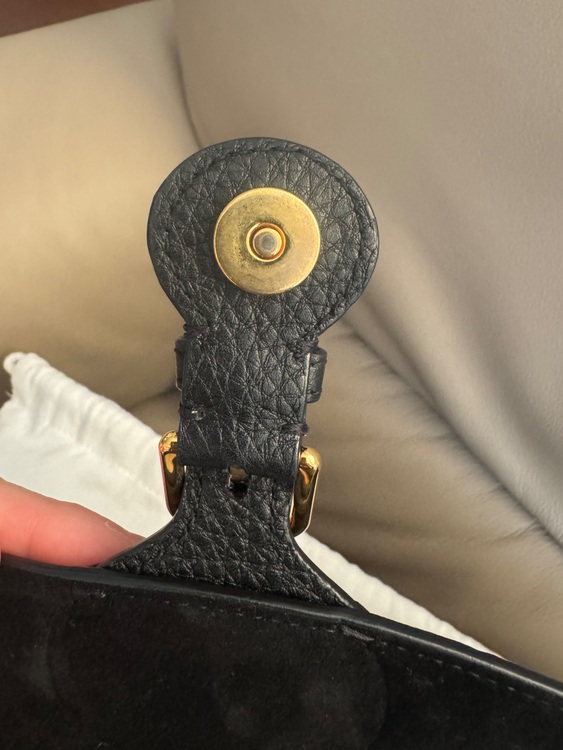 ボビー、ミディアム（ブランドバッグ）の商品画像 - 査定依頼日：2025年7月15日 - 最高査定価格：230,000円