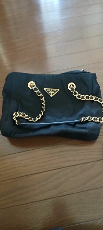 プラダ  （ブランドバッグ）の商品画像 - 査定依頼日：2025年8月23日 - 最高査定価格：80,000円