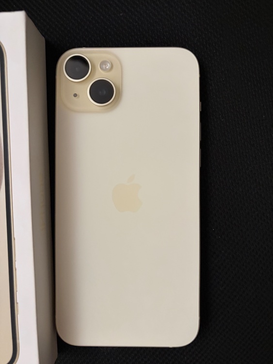 iPhone 15 Plus 128GB SIMフリー（スマホ）の商品画像 - 査定依頼日：2026年3月9日 - 最高査定価格：63,000円