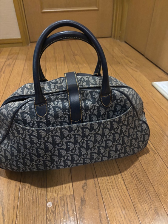 わからない（ブランドバッグ）の商品画像 - 査定依頼日：2026年1月15日 - 最高査定価格：50,000円