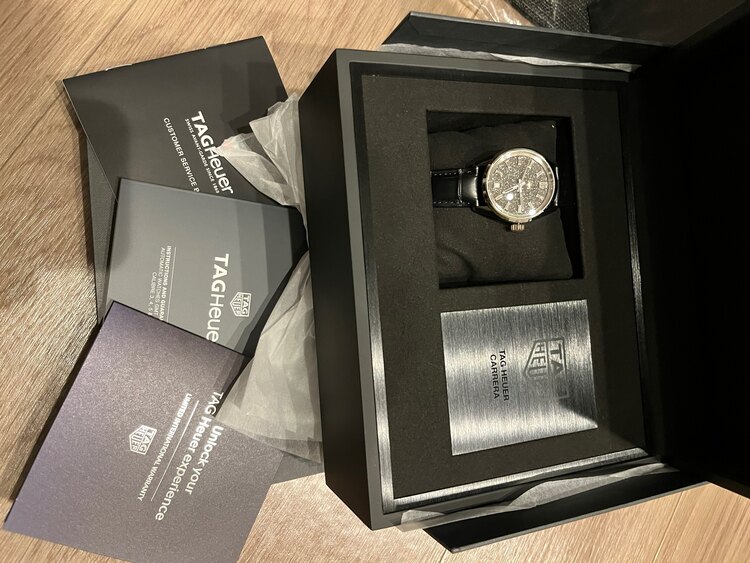 タグホイヤー カレラ （高級時計）の商品画像 - 査定依頼日：2025年3月11日 - 最高査定価格：2,800,000円