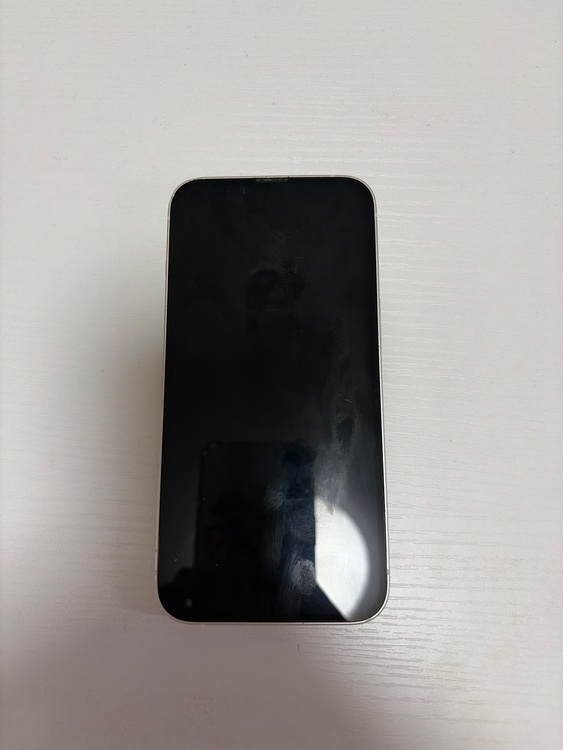 iPhone iPhone 14 128GB docomo（スマホ）の商品画像 - 査定依頼日：2026年6月15日 - 最高査定価格：43,000円