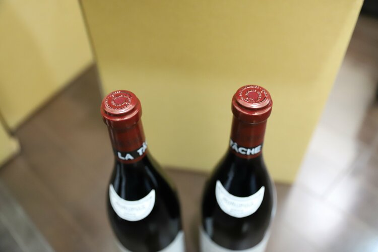 DRCラ・ターシュ2022（お酒）の商品画像 - 査定依頼日：2026年6月2日 - 最高査定価格：1,500,000円