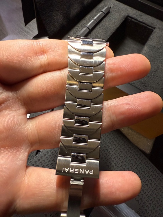 パネライルミノール マリーナ 1950 3デイズ 44mm（高級時計）の商品画像 - 査定依頼日：2025年7月17日 - 最高査定価格：710,000円