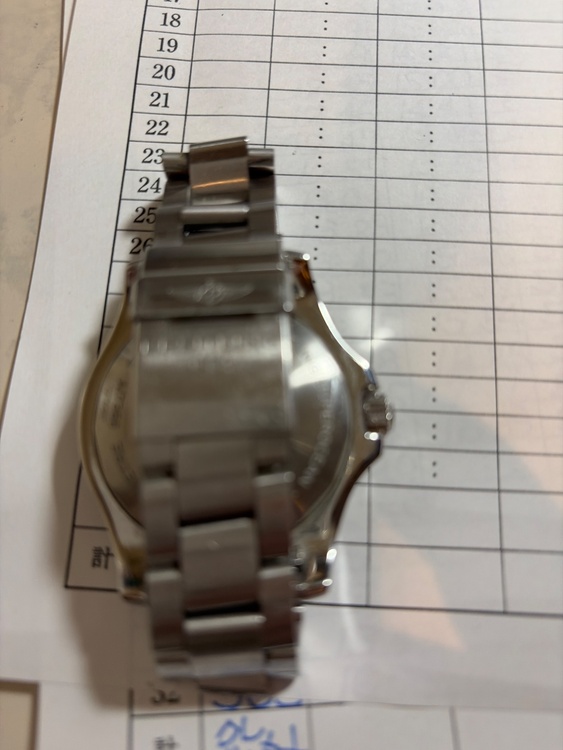 ブライトリング スーパーオーシャン （高級時計）の商品画像 - 査定依頼日：2026年4月10日 - 最高査定価格：380,000円