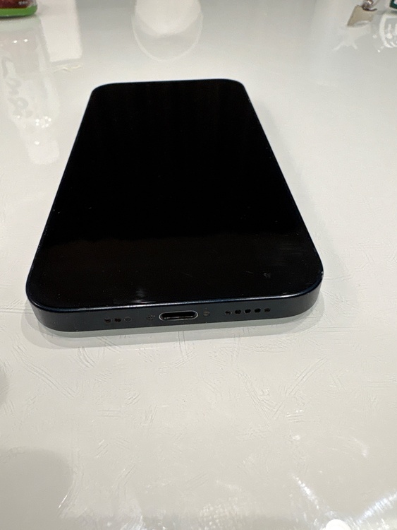 iPhone13 128MB（スマホ）の商品画像 - 査定依頼日：2026年5月12日 - 最高査定価格：28,000円