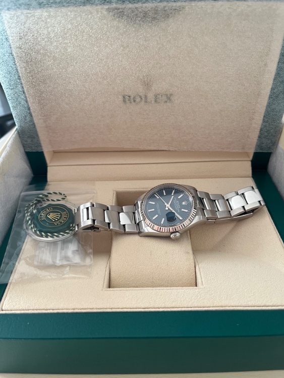 デイトジャスト（高級時計）の商品画像 - 査定依頼日：2025年12月6日 - 最高査定価格：1,400,000円