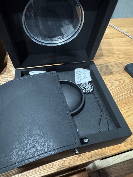 ウブロ クラシックフュージョン 521.NX.7071.L（高級時計）の商品画像 - 査定依頼日：2026年4月1日 - 最高査定価格：750,000円