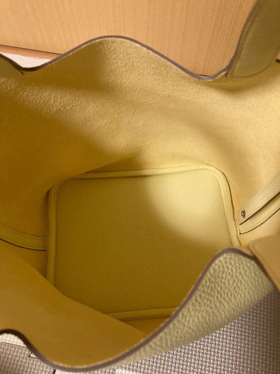 ピコタンMM（ブランドバッグ）の商品画像 - 査定依頼日：2025年11月7日 - 最高査定価格：520,000円