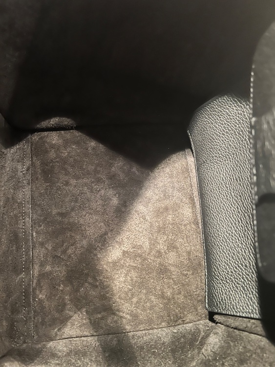 セリーヌ  （ブランドバッグ）の商品画像 - 査定依頼日：2025年6月23日 - 最高査定価格：140,000円