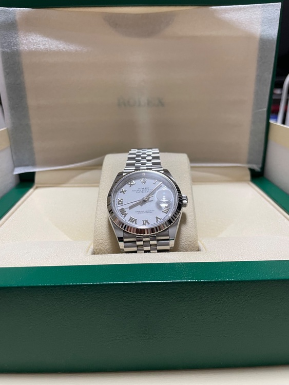 OYSTER PERPETUAL DATEJUST（高級時計）の商品画像 - 査定依頼日：2025年6月4日 - 最高査定価格：1,410,000円