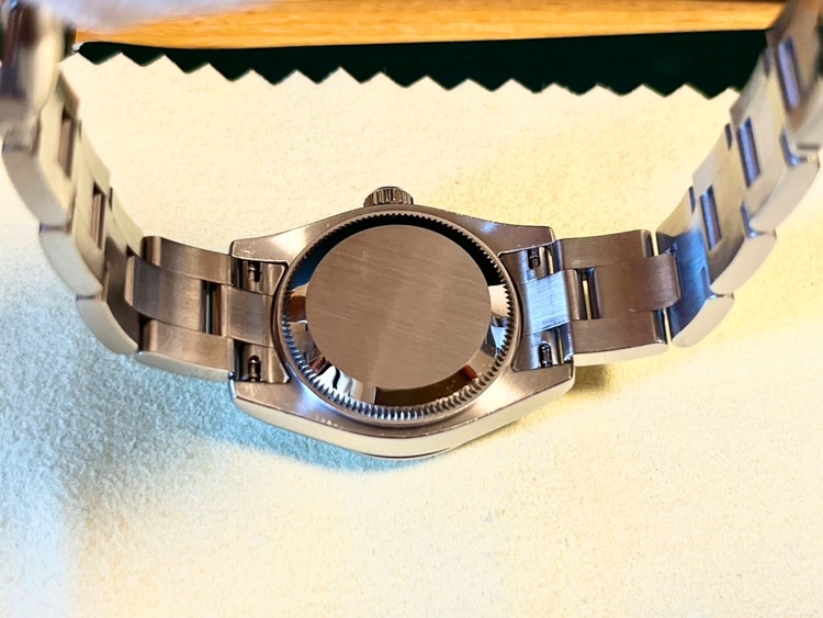 オイスターパーペチュアル（高級時計）の商品画像 - 査定依頼日：2025年8月22日 - 最高査定価格：580,000円