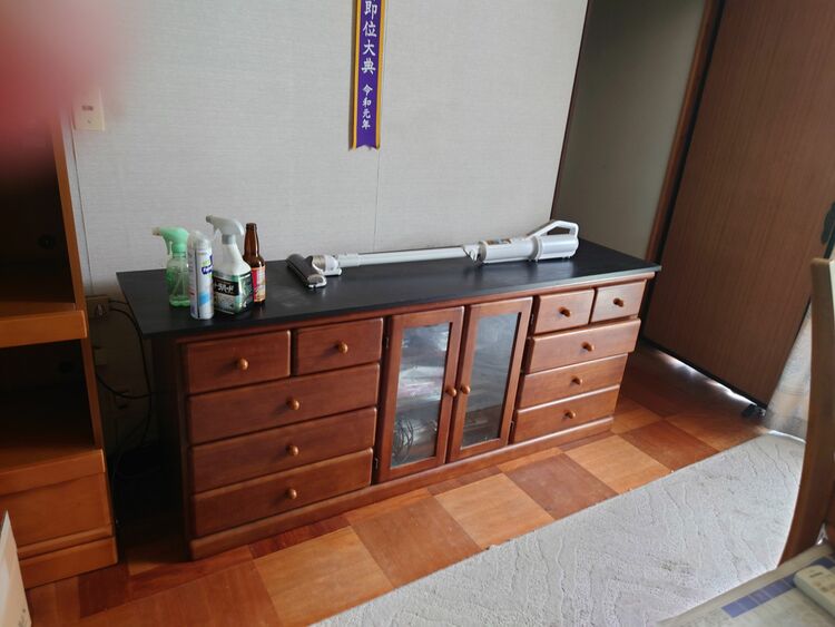 食器棚（家具・寝具）の商品画像 - 査定依頼日：2025年8月15日 - 最高査定価格：4,000円