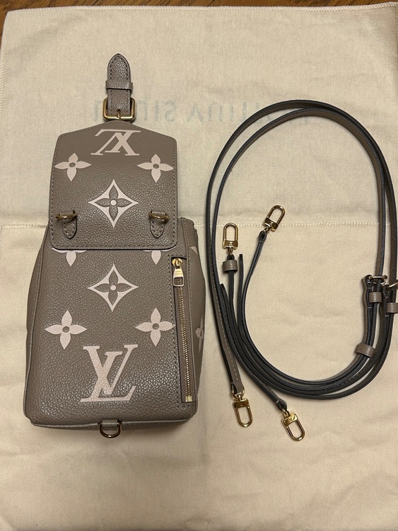 ルイヴィトン モノグラム アンプラント タイニー バックパック M80738（ブランドバッグ）の商品画像 - 査定依頼日：2025年11月27日 - 最高査定価格：190,000円