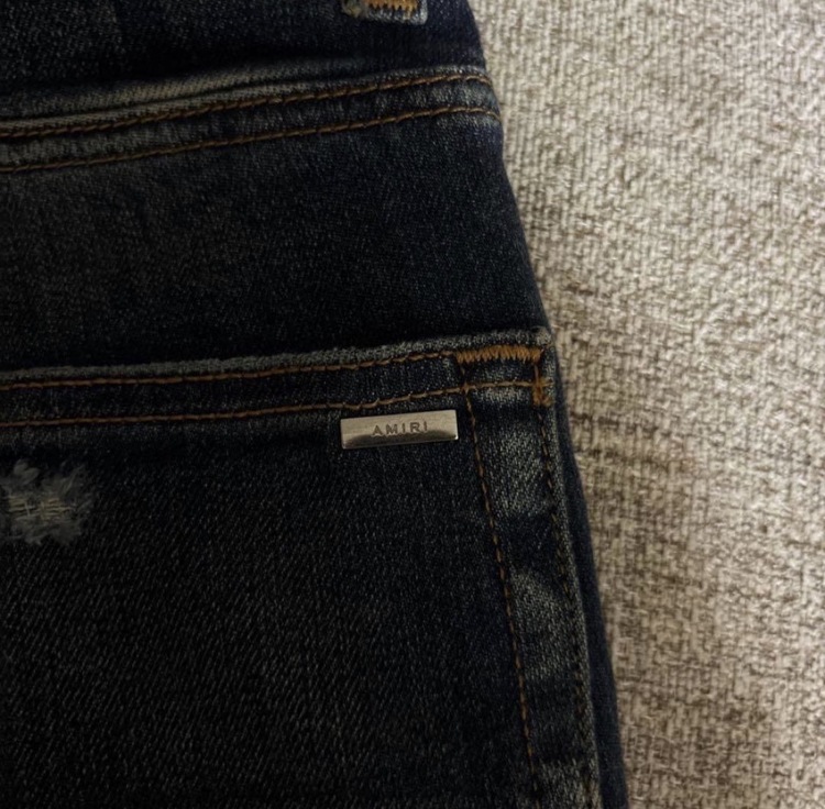 AMIRI MX1（古着・ファッション）の商品画像 - 査定依頼日：2026年5月29日 - 最高査定価格：100,000円