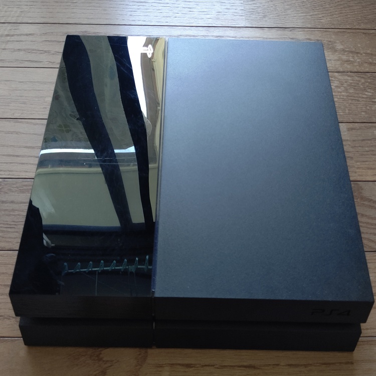 プレイステーション4本体 First Limited Pack(HDD 500G（ゲーム機本体・ゲームソフト）の商品画像 - 査定依頼日：2021年7月31日 - 最高査定価格：7,000円