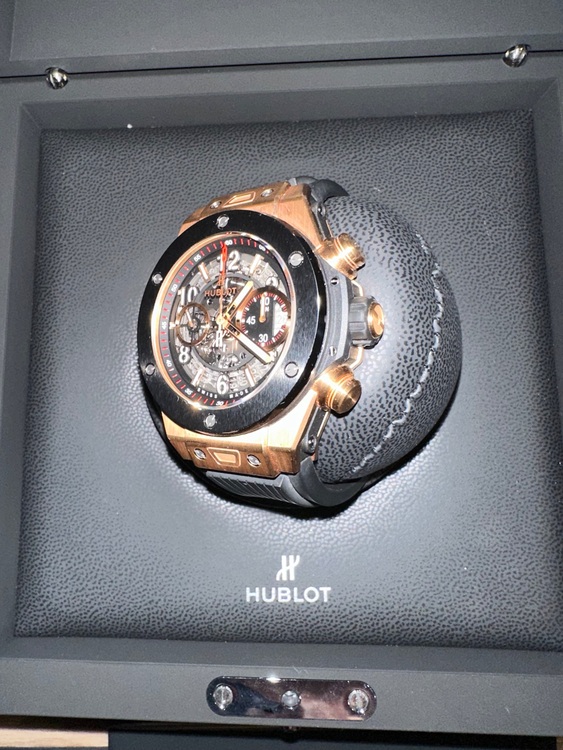 BIG BANG UNICO KING GOLD CERAMIC（高級時計）の商品画像 - 査定依頼日：2025年8月1日 - 最高査定価格：2,300,000円