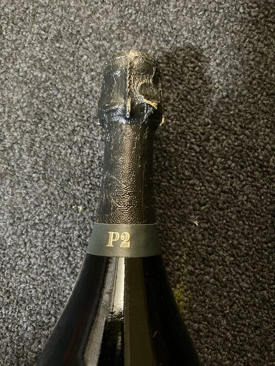 P2（お酒）の商品画像 - 査定依頼日：2025年1月22日 - 最高査定価格：42,000円