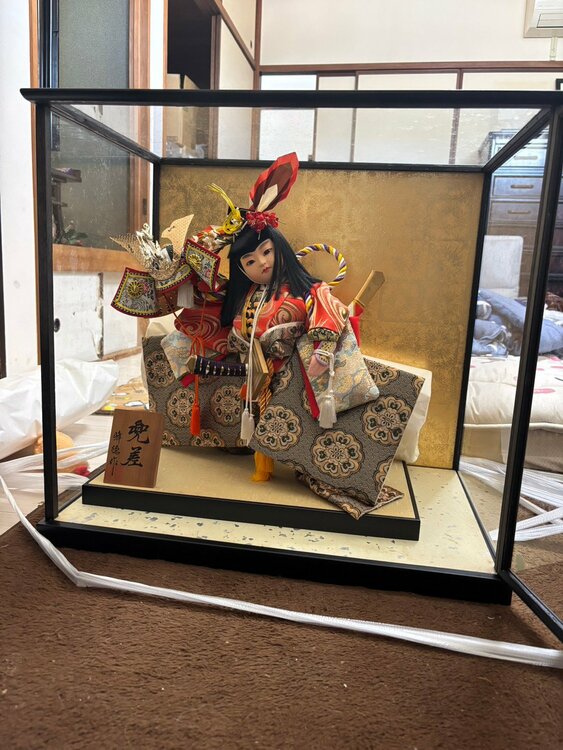 5月人形（美術品・骨董品）の商品画像 - 査定依頼日：2026年5月29日 - 最高査定価格：3,000円