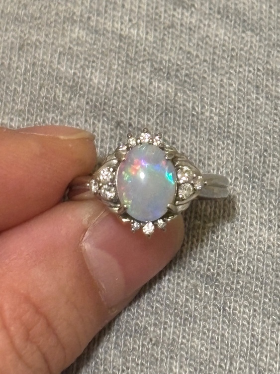 オパール リング （金・貴金属）の商品画像 - 査定依頼日：2026年1月29日 - 最高査定価格：250,000円