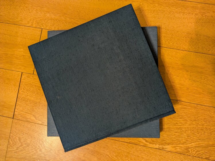 陶器関係の専門書 松山祐利作品集（啓佑社）（古本）の商品画像 - 査定依頼日：2025年12月6日 - 最高査定価格：2,000円