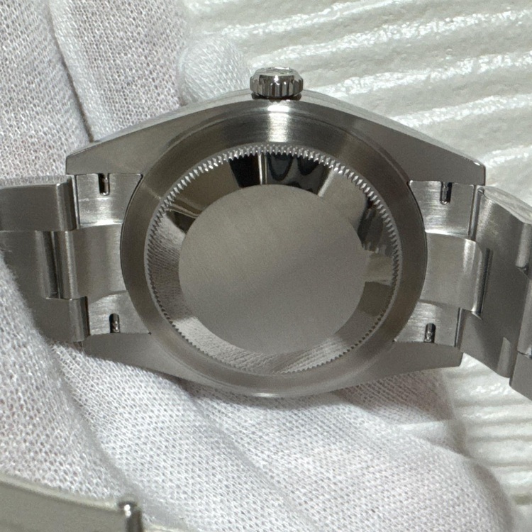 ロレックス デイトジャスト41mm  126300 アズーロブルー（高級時計）の商品画像 - 査定依頼日：2025年6月20日 - 最高査定価格：1,380,000円