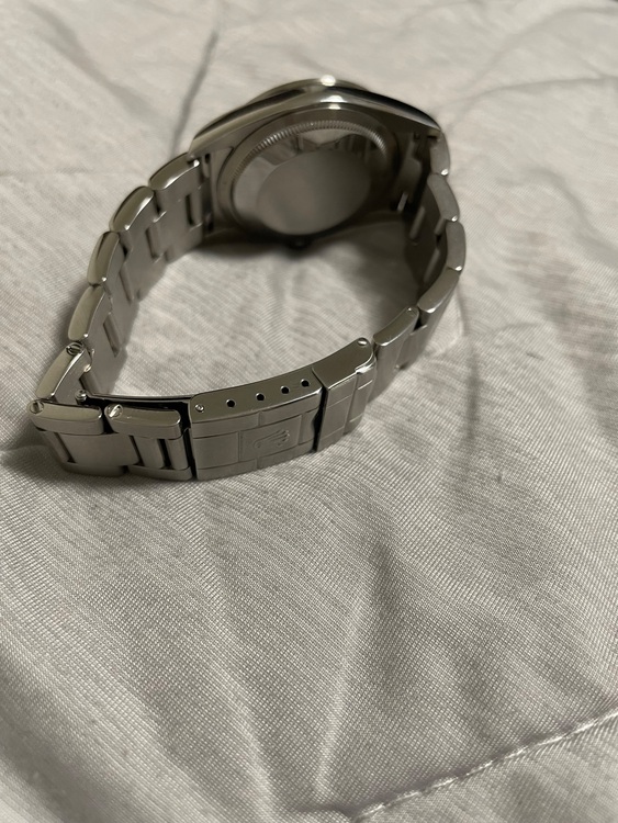 ロレックス エクスプローラー 11427（高級時計）の商品画像 - 査定依頼日：2025年7月16日 - 最高査定価格：850,000円