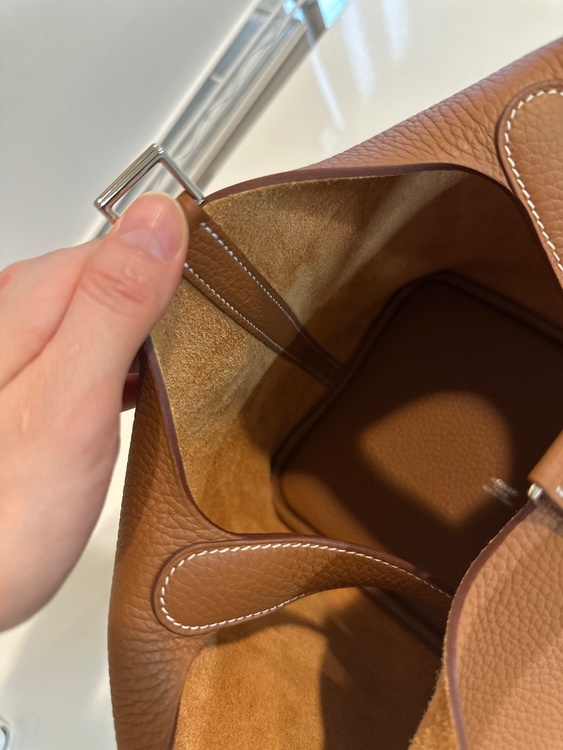 エルメス ピコタン （ブランドバッグ）の商品画像 - 査定依頼日：2025年12月7日 - 最高査定価格：550,000円