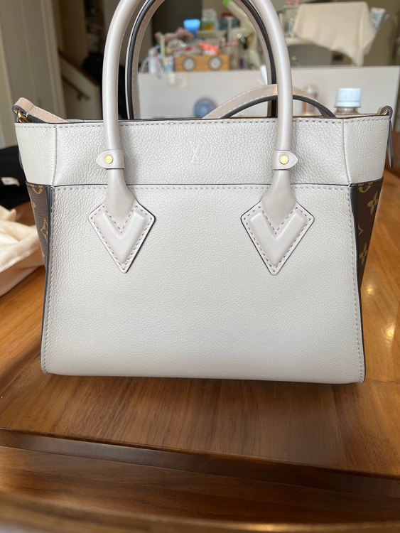 ルイヴィトン ルイヴィトン(その他) （ブランドバッグ）の商品画像 - 査定依頼日：2022年10月19日 - 最高査定価格：240,000円