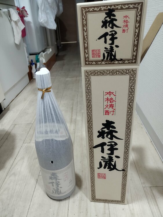 焼酎 森伊蔵 （お酒）の商品画像 - 査定依頼日：2026年5月10日 - 最高査定価格：13,000円