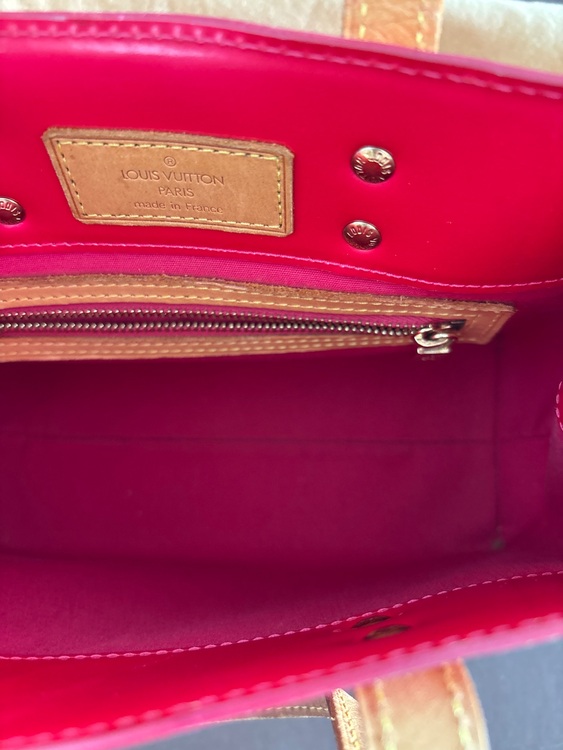 ヴェルニ　リードPM（ブランドバッグ）の商品画像 - 査定依頼日：2025年9月10日 - 最高査定価格：40,000円