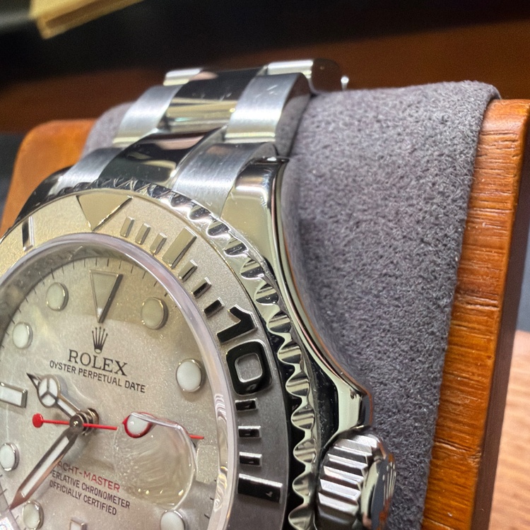 ロレックス ヨットマスター 1662（高級時計）の商品画像 - 査定依頼日：2026年1月8日 - 最高査定価格：1,530,000円